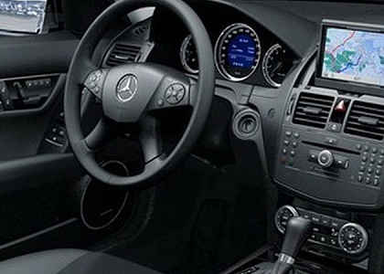 Mercedes-Benz C200